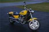 1994 Honda VF 750 C photo